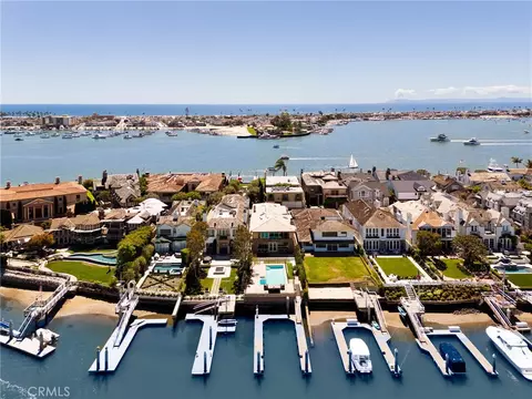12 Harbor Is, Newport Beach, CA 92660