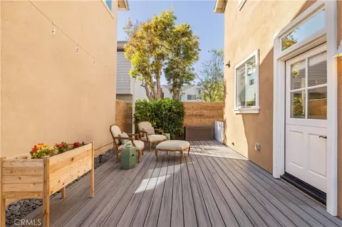 Exterior - 255 Mesa, Costa Mesa, CA 92627 photo 5 of 6