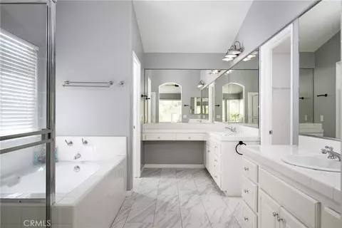 Bath - 767 Ochee, Corona, CA 92879 photo 1 of 3
