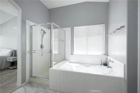 Bath - 767 Ochee, Corona, CA 92879 photo 2 of 3