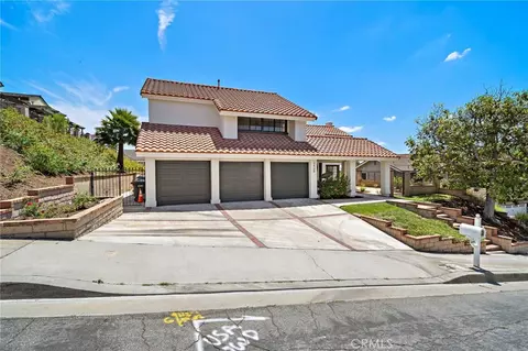 3438 E Meadowridge, Orange, CA 92867