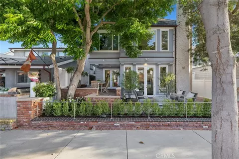 2117 Miramar Dr, Newport Beach, CA 92661