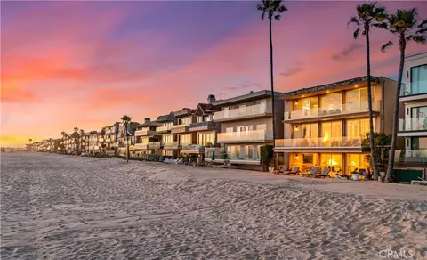 67 A Surfside Ave, Surfside, CA 90743