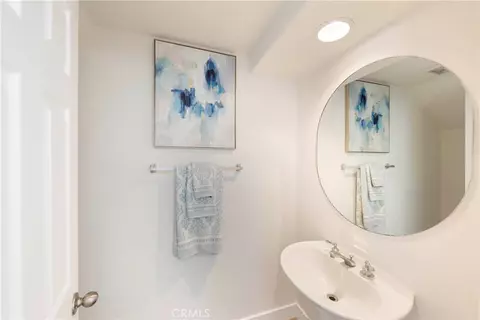 Bath - 5 Laconia, Irvine, CA 92614 photo 1 of 3