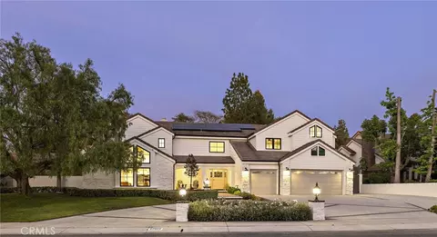 27562 Lost Trail Dr, Laguna Hills, CA 92653