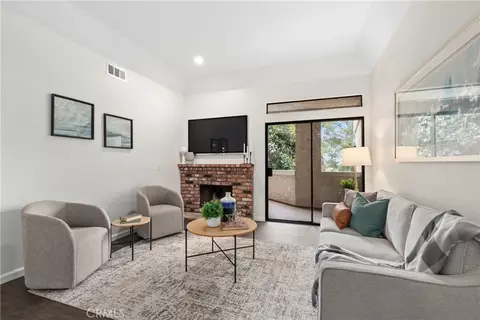 17202 Corbina #102, Huntington Beach, CA 92649