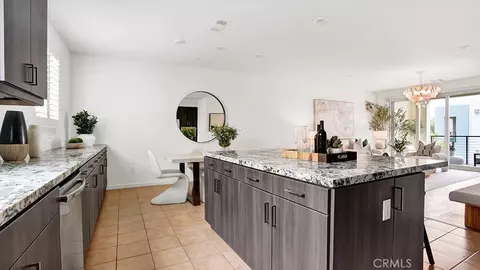 Kitchen - 252 Harringay, Irvine, CA 92618 photo 2 of 2