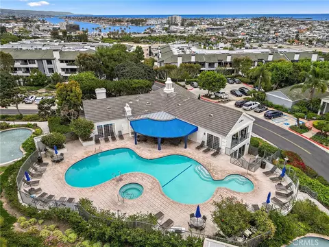 950 Cagney Ln #201, Newport Beach, CA 92663
