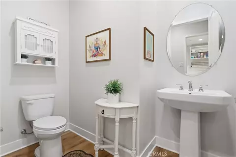 Entry Way - 4607 Amarillo Ct, Cypress, CA 90720 photo 3 of 4