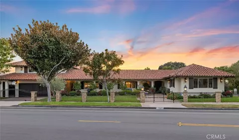 1511 Santiago Dr, Newport Beach, CA 92660