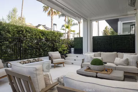 419 Goldenrod Ave, Corona Del Mar, CA 92625