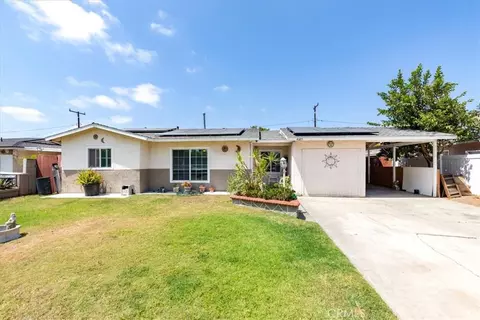 4605 W Flight Ave, Santa Ana, CA 92704