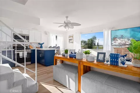 20 Pacific Ave, Surfside, CA 90743