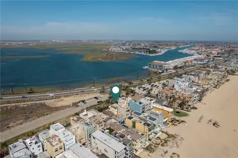 View/Area - 20 Pacific Ave, Surfside, CA 90743 photo 1 of 6