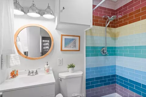 Bath - 20 Pacific Ave, Surfside, CA 90743 photo 1 of 3