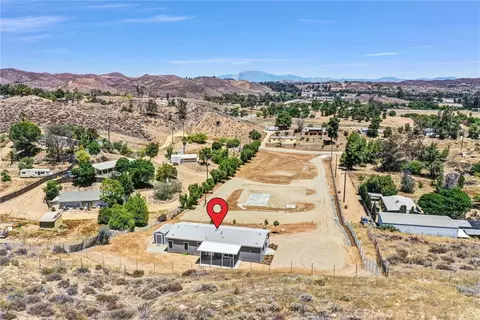 28265 Red Gum, Lake Elsinore, CA 92532