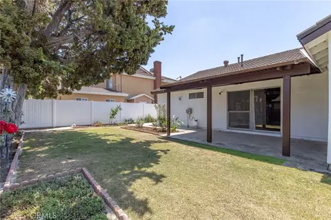 Exterior - 125 Clove, Brea, CA 92821 photo 5 of 10