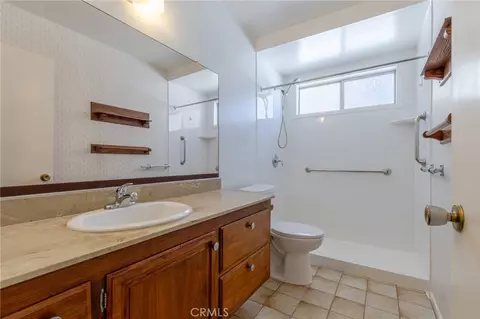 Bath - 125 Clove, Brea, CA 92821 photo 1 of 2