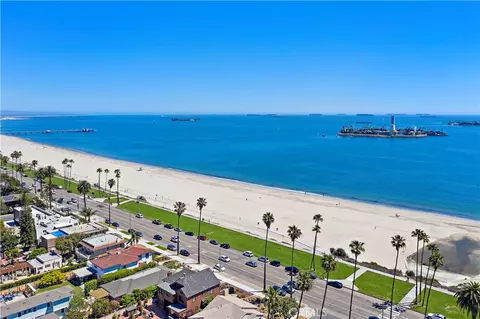 View/Area - 731 Junipero Ave, Long Beach, CA 90804 photo 3 of 4