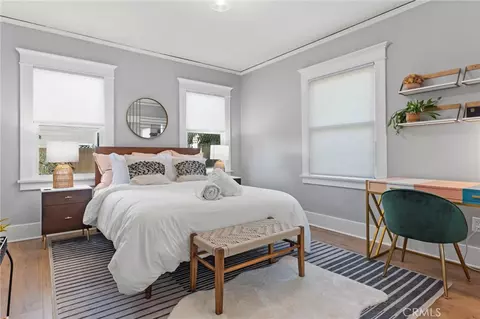 Bedroom - 731 Junipero Ave, Long Beach, CA 90804 photo 1 of 3