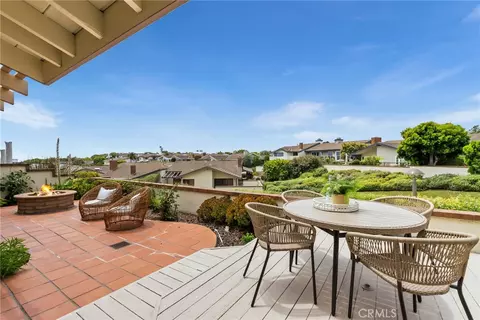 4 Skysail, Corona Del Mar, CA 92625