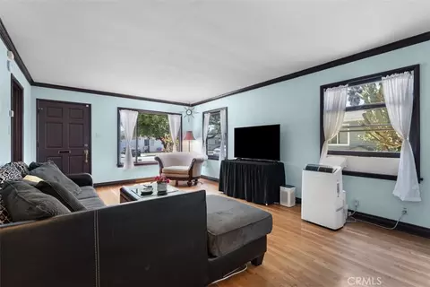 Living - 331 E Silva, Long Beach, CA 90805 photo 1 of 1
