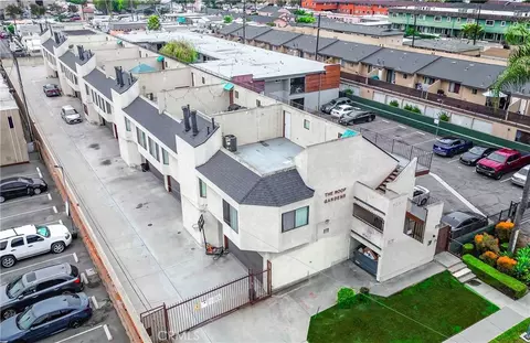 9248 Palm St, Bellflower, CA 90706