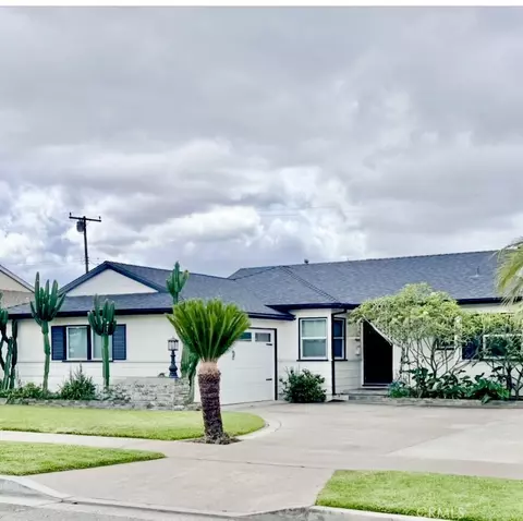 1030 E Oakmont, Orange, CA 92867
