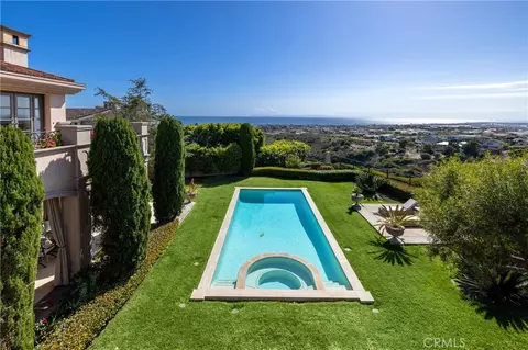 1 Rim Rdg, Newport Coast, CA 92657