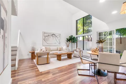 900 Hyde Ct, Costa Mesa, CA 92626