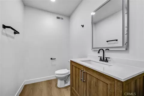 Bath - 1784 E Commonwealth, Fullerton, CA 92831 photo 2 of 4