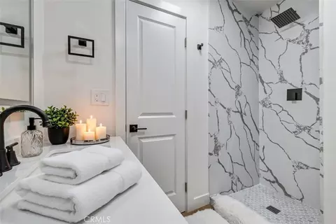 Bath - 1784 E Commonwealth, Fullerton, CA 92831 photo 1 of 4