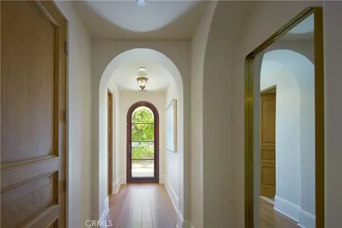 Entry Way - 49 Beach View Ave, Dana Point, CA 92629 photo 5 of 9