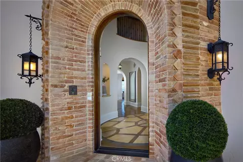 Entry Way - 49 Beach View Ave, Dana Point, CA 92629 photo 1 of 9