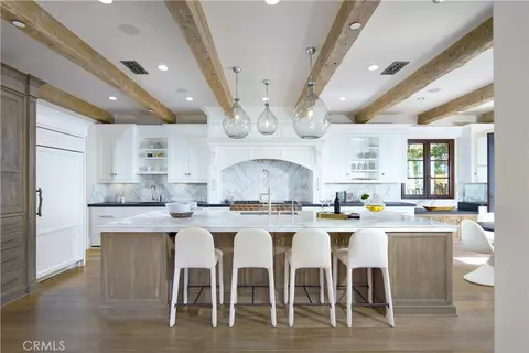 Kitchen - 49 Beach View Ave, Dana Point, CA 92629 photo 3 of 4