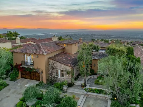 31 Overlook, Newport Coast, CA 92657