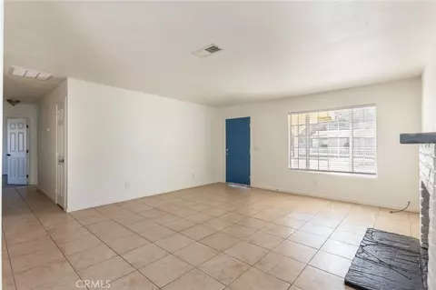Living - 40712 179th E, Lancaster, CA 93535 photo 1 of 3