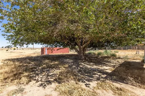 Exterior - 40712 179th E, Lancaster, CA 93535 photo 3 of 4