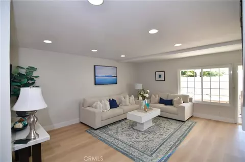 Living - 31 Columbus, Irvine, CA 92620 photo 2 of 5