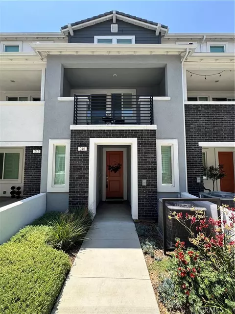 240 Lockhart, West Covina, CA 91790