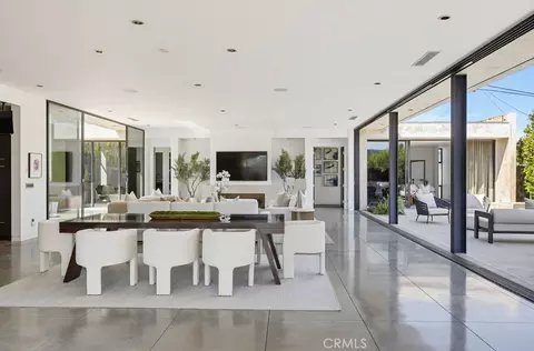 2534 Vista Baya, Newport Beach, CA 92660