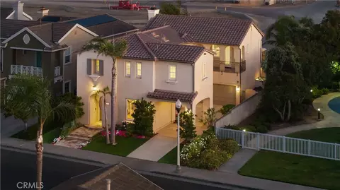6572 Beachview Dr, Huntington Beach, CA 92648