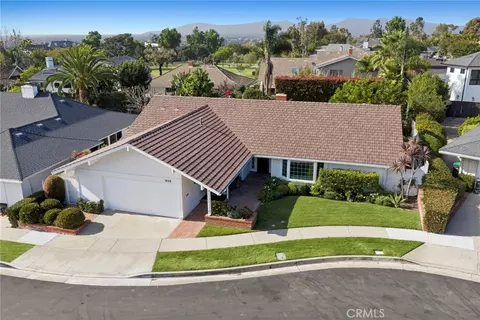 926 Bellis St, Newport Beach, CA 92660