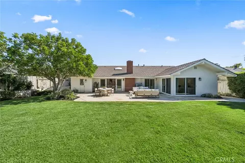 926 Bellis St, Newport Beach, CA 92660