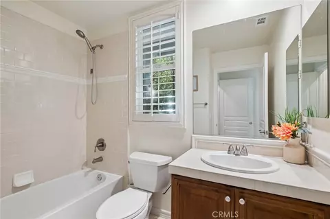 Bath - 62 Logan, Irvine, CA 92620 photo 1 of 6