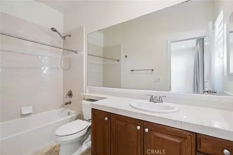 Bath - 62 Logan, Irvine, CA 92620 photo 6 of 6