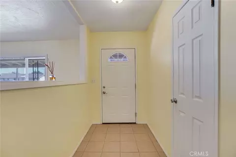 Entry Way - 14347 Willow, Hesperia, CA 92345 photo 1 of 2