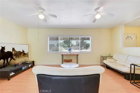 Living - 14347 Willow, Hesperia, CA 92345 photo 2 of 4