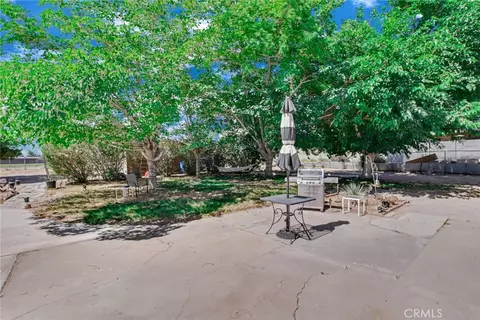 Exterior - 14347 Willow, Hesperia, CA 92345 photo 6 of 11