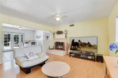 Living - 14347 Willow, Hesperia, CA 92345 photo 4 of 4